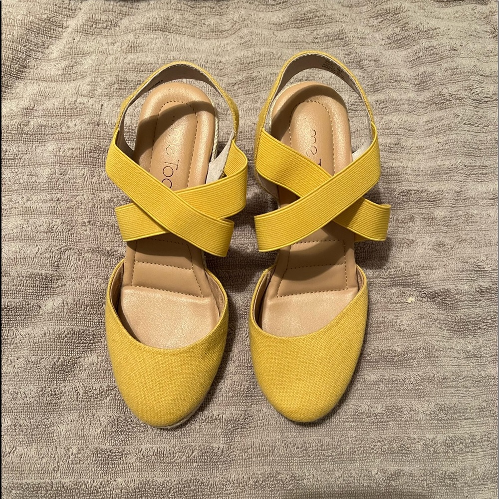 MeToo size 7.5